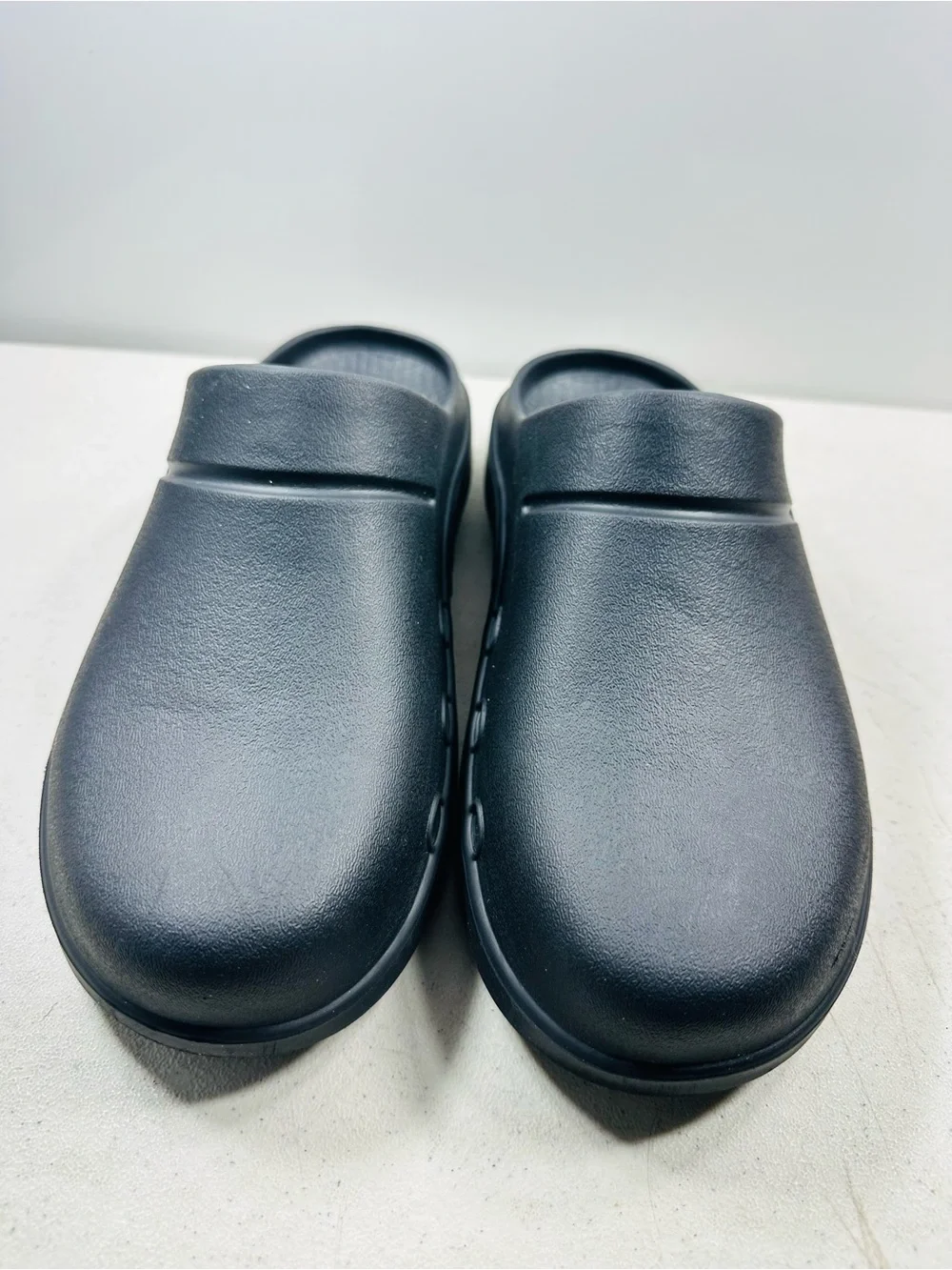 Oofos Men's OoCloog Slide Clogs | Black| US M10W12